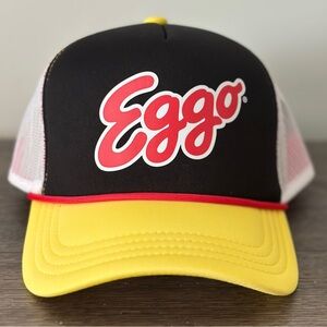 Kellogg’s Eggo Waffles Trucker Hat Black Yellow Snapback NWT